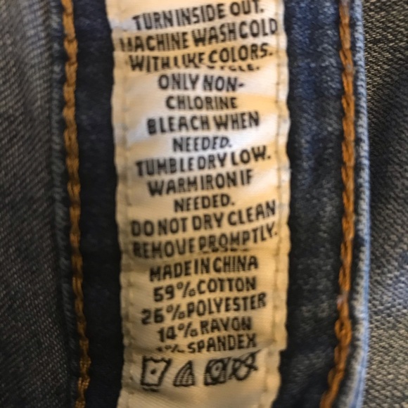 Indigo Rein Jean Shorts - Picture 7 of 7